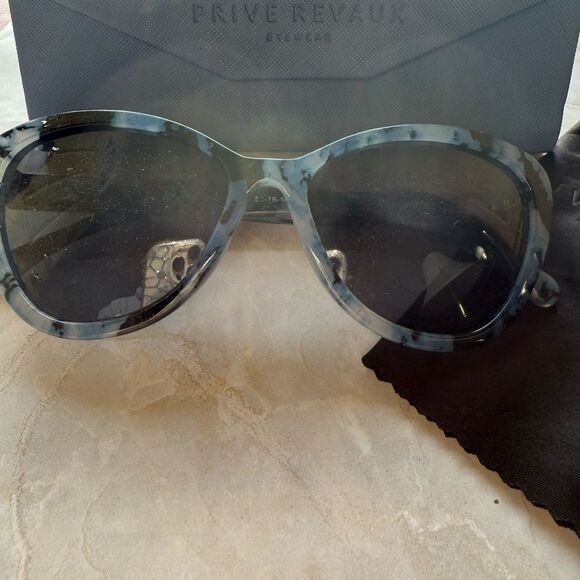 Prive Revaux Blue Tortoise Cat Eye Sunglasses w/ Rhinestones + Case main image 6